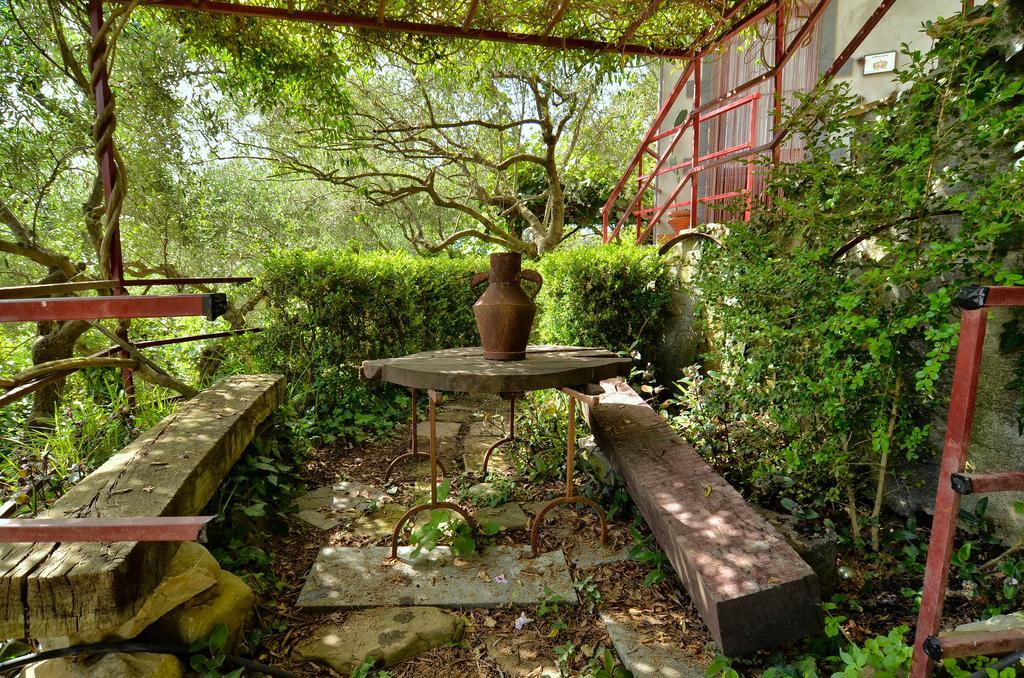 Agriturismo Etna-Mare Piedimonte Etneo Luaran gambar